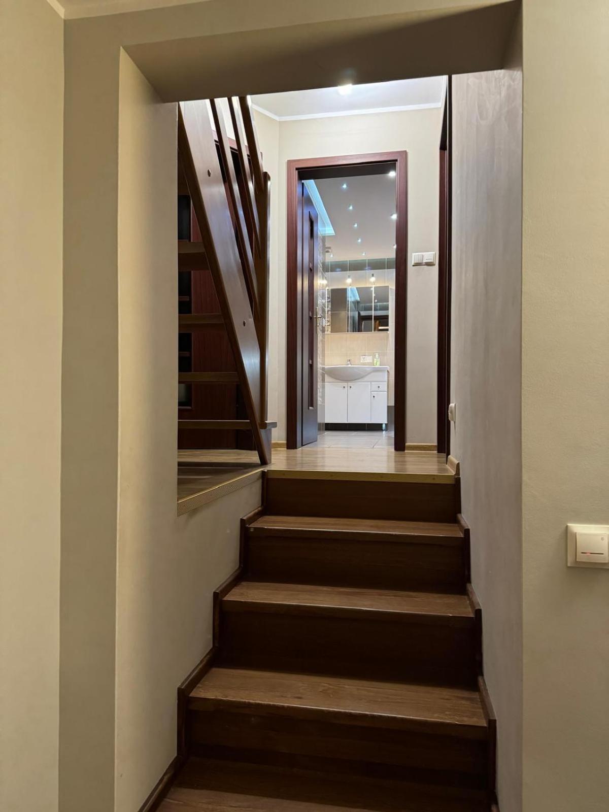 Villa Duzy I Elegancki Dom W Jeziornej à Jodlow  Extérieur photo